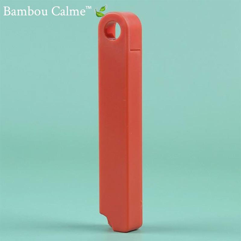 Coton-tige Réutilisable Écologique en Silicone Rouge avec Double Embouts